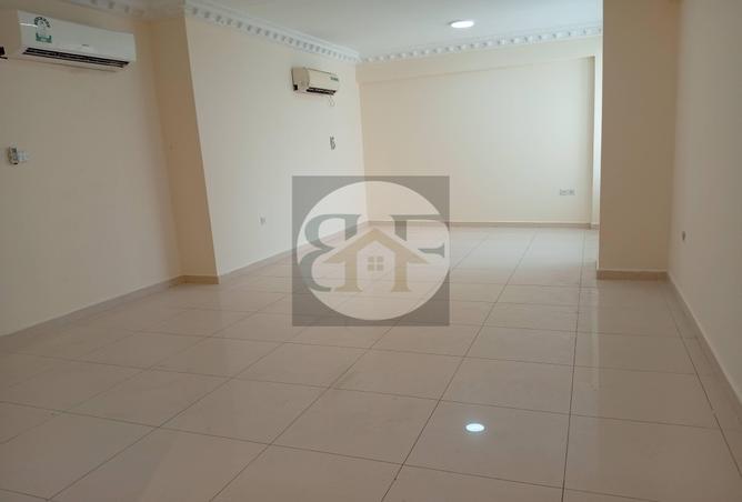 51431479 - Property Image 2