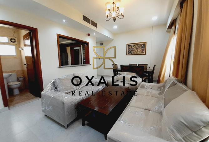 940567 - Property Main Image