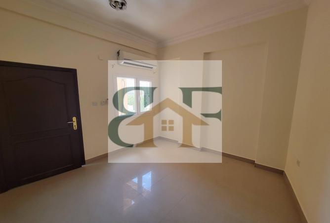 54640681 - Property Image 2