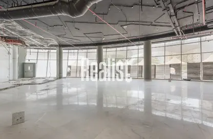 معرض - استوديو - 1 حمام للايجار في شارع انس - فريج بن محمود الشمالي - فريج بن محمود - الدوحة