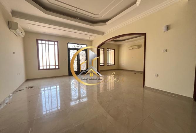 964241 - Property Image 3