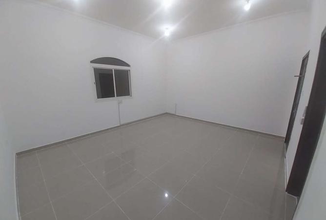 887325 - Property Image 3