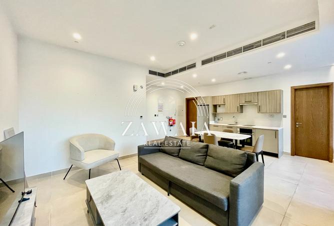 887457 - Property Image 3