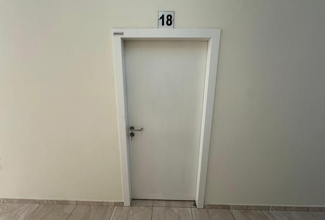 887935 - Property Image 2