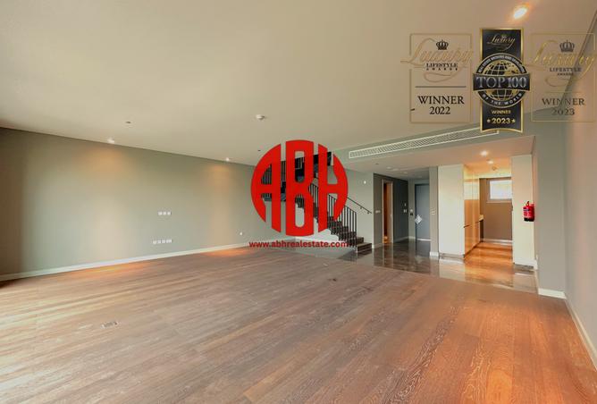 888444 - Property Image 3