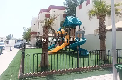 مجمع سكني - 4 غرف نوم - 4 حمامات للايجار في مريخ - المريخ - الدوحة