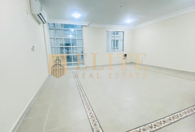 54978411 - صورة العقار 2