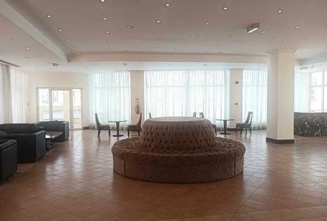 890103 - Property Image 3