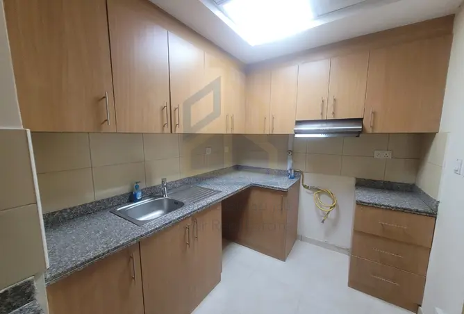 891220 - Property Image 3