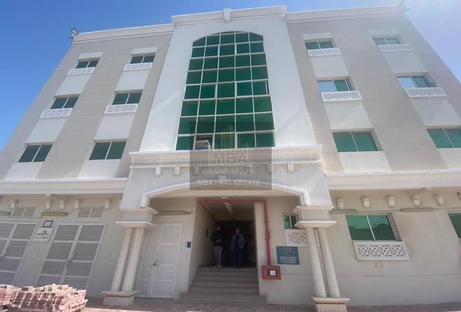 893770 - Property Image 2