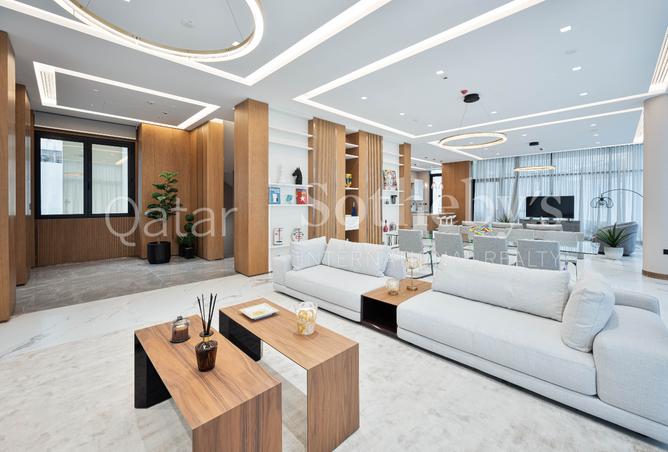 893890 - Property Main Image