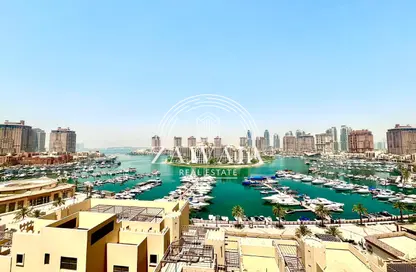 شقة - 2 غرف نوم - 2 حمامات للبيع في طريق بورتو الغربي - بورتو أرابيا - جزيرة اللؤلؤة - الدوحة