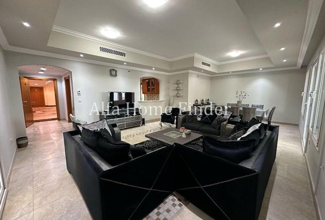 896684 - Property Image 3