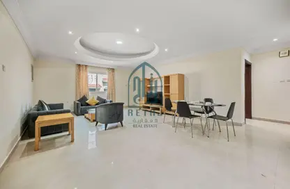 Apartment - 2 Bedrooms - 1 Bathroom for rent in Al Sadd Road - Al Sadd - Doha Apartment - 2 Bedrooms - 1 Bathroom for rent in Al Sadd Road - Al Sadd - Doha