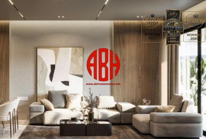 911466 - Property Image 2