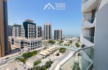 Apartment - 2 Bedrooms - 3 Bathrooms for sale in Marina Tower 23 - Marina District - Lusail