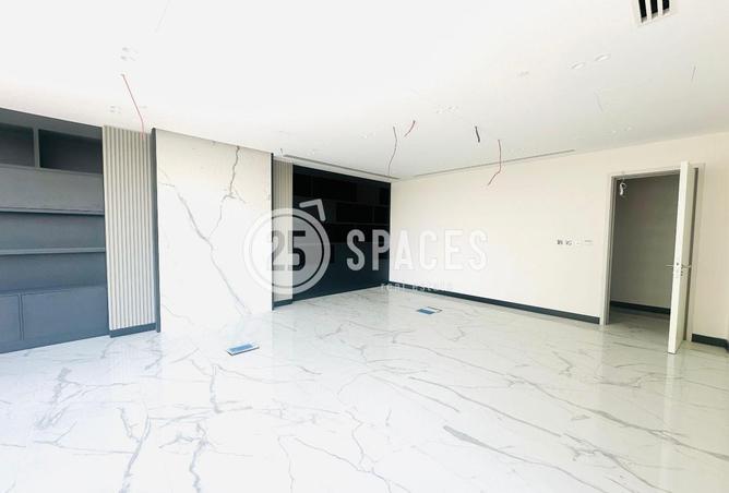 899356 - Property Image 2