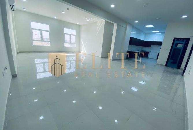 899833 - Property Main Image