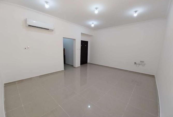 903796 - Property Main Image