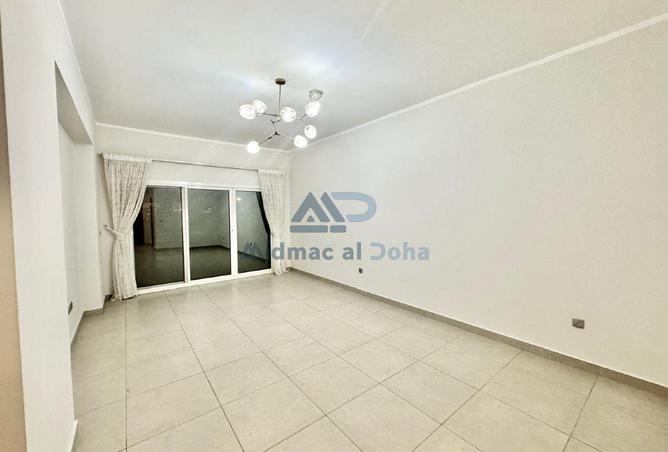 56024125 - Property Main Image