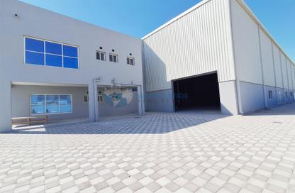 Warehouse - Studio - 7+ Bathrooms for rent in East Industrial Street - Birkat Al Awamer - Al Wakra
