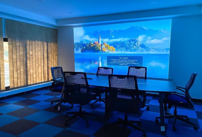 704033 - Property Image 3