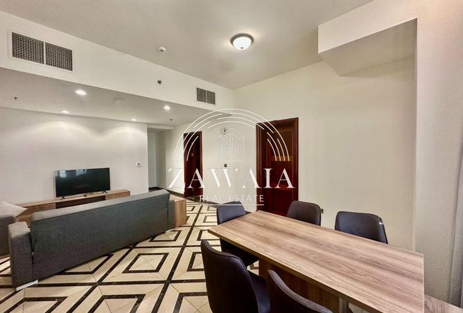 902939 - Property Image 2