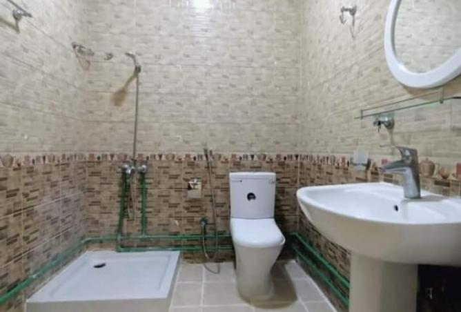 906555 - Property Image 3