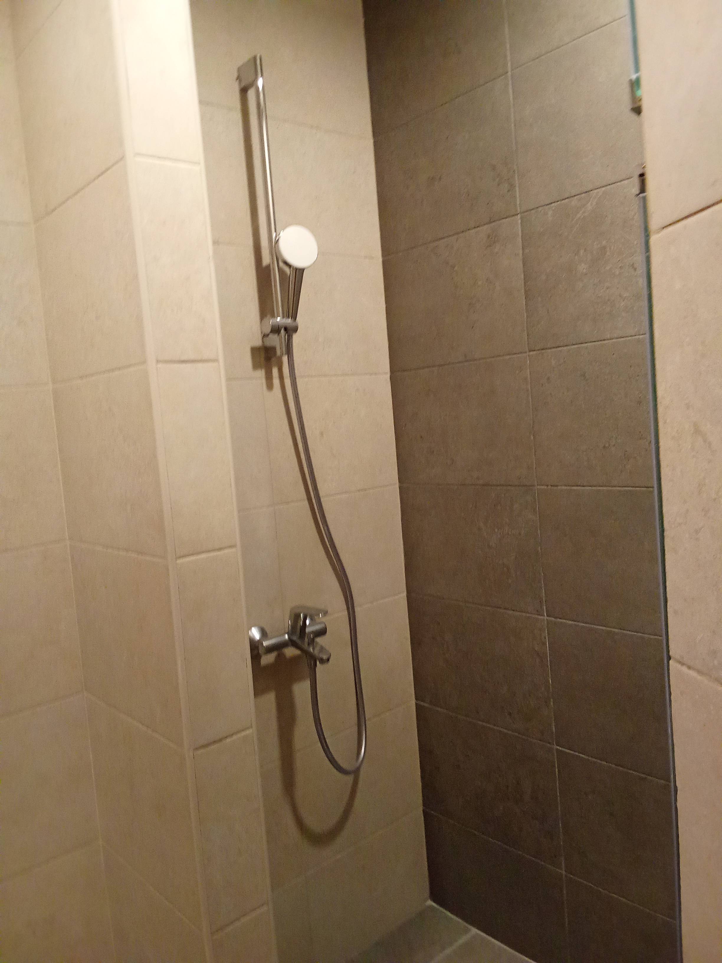 Spacious Apartment for Rent (Including Bills) thumbnail 12