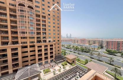 Apartment - 1 Bedroom - 2 Bathrooms for sale in Porto Arabia - The Pearl Island - Doha Apartment - 1 Bedroom - 2 Bathrooms for sale in Porto Arabia - The Pearl Island - Doha