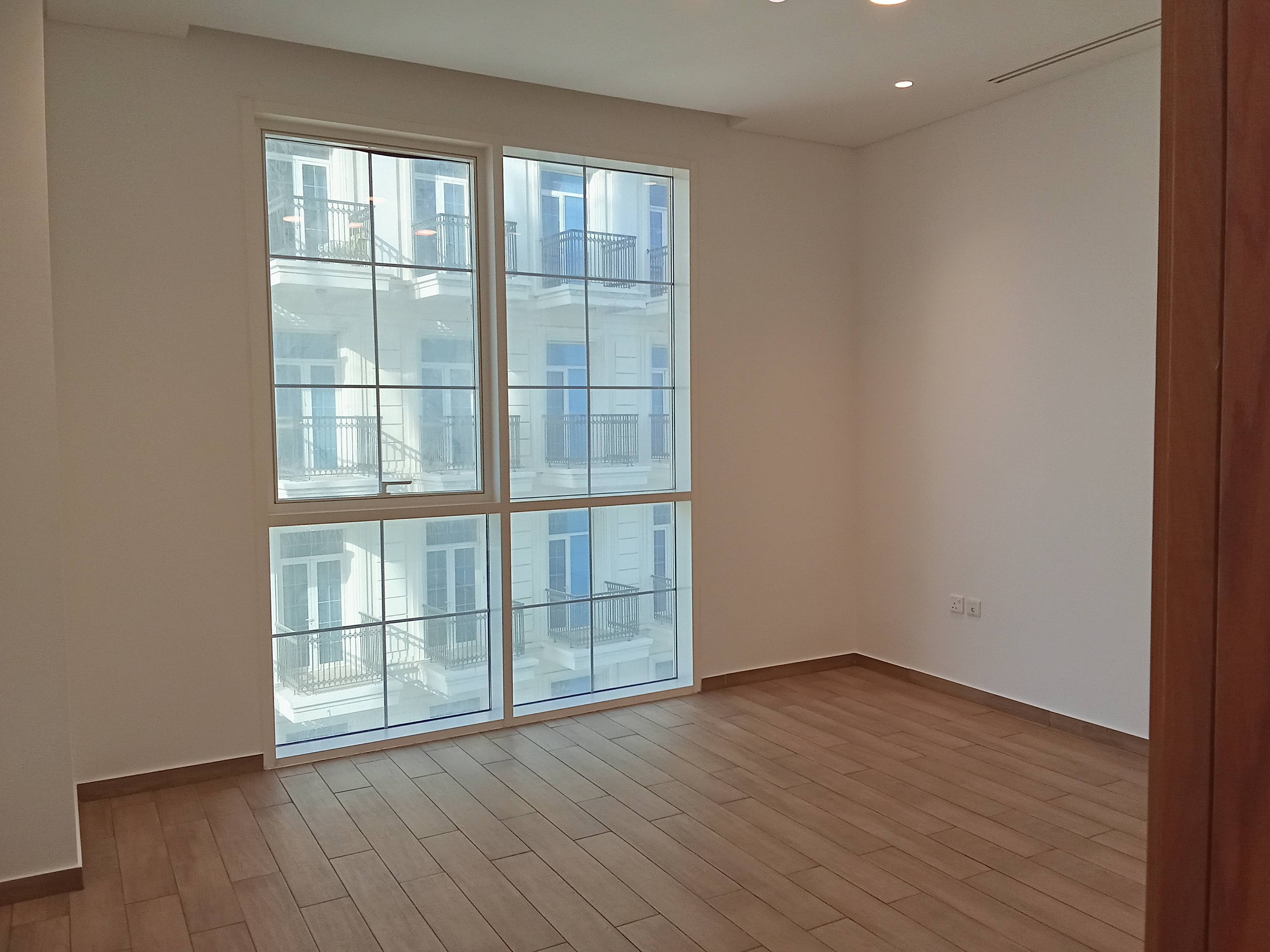 Spacious 1BHK Apartment, Floresta (Bills included) thumbnail 2