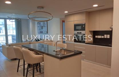 Apartment - 1 Bedroom - 2 Bathrooms for rent in Floresta Gardens - The Pearl Island - Doha Apartment - 1 Bedroom - 2 Bathrooms for rent in Floresta Gardens - The Pearl Island - Doha