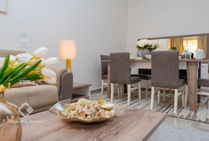 904526 - Property Image 2