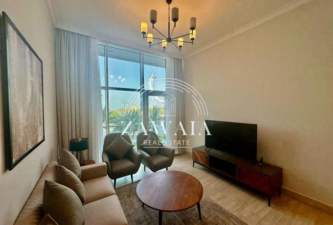 904860 - Property Image 2