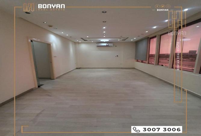 904747 - Property Image 2