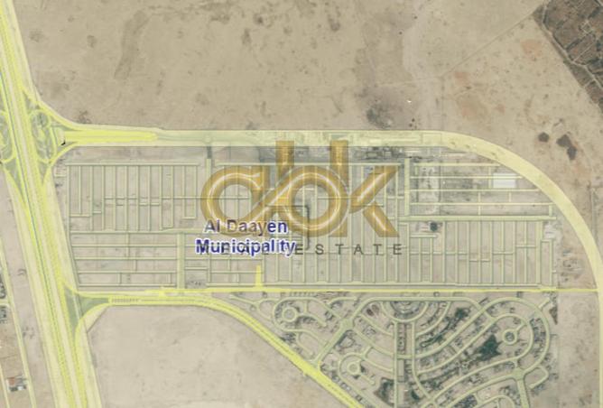 905121 - Property Image 2