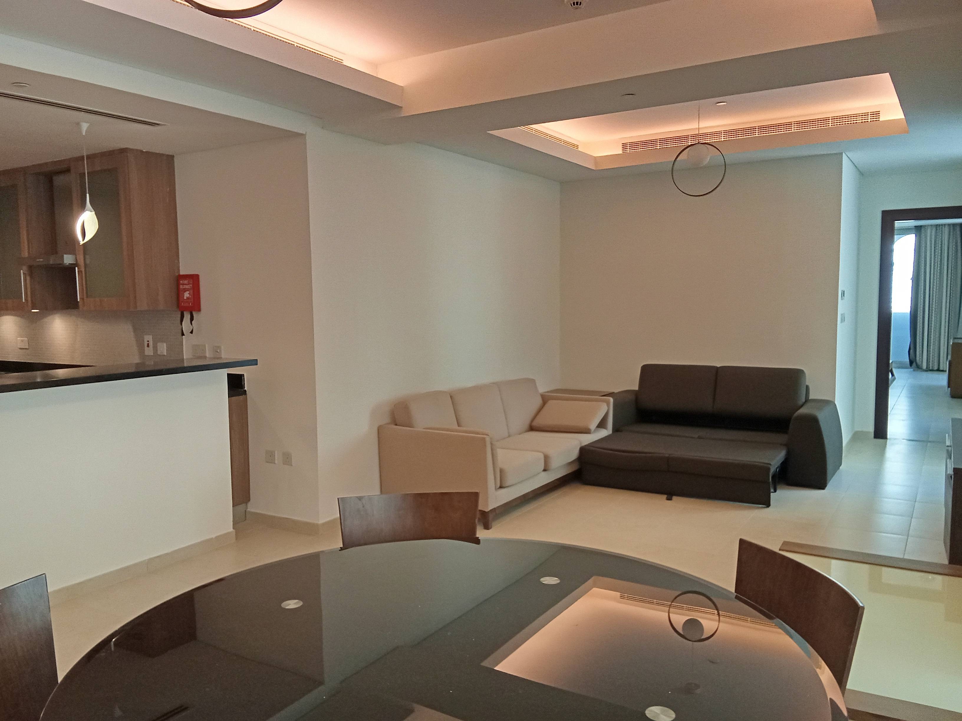 Spacious 1 BHK | Balcony | Prorated Bills Included thumbnail 5