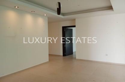 Apartment - 2 Bedrooms - 3 Bathrooms for rent in Viva Bahriyah - The Pearl Island - Doha Apartment - 2 Bedrooms - 3 Bathrooms for rent in Viva Bahriyah - The Pearl Island - Doha