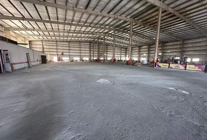 906825 - Property Image 2