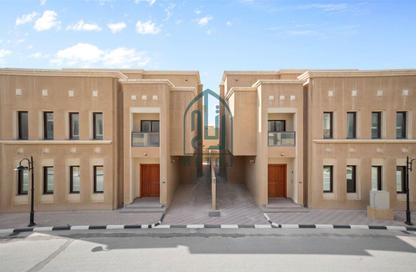 Villa - 5 Bedrooms - 5 Bathrooms for rent in Sheikha Houda Compound - Al Gharrafa - Doha