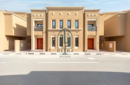 Villa - 5 Bedrooms - 5 Bathrooms for rent in Sheikha Houda Compound - Al Gharrafa - Doha