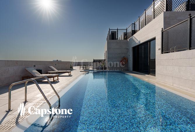 877351 - Property Image 2