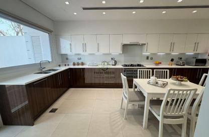 Villa - 5 Bedrooms - 6 Bathrooms for rent in Aspire Zone - Al Waab - Doha