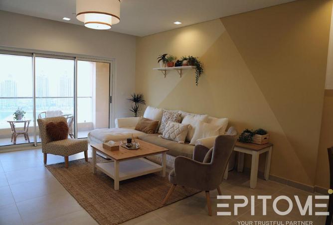 907726 - Property Image 2