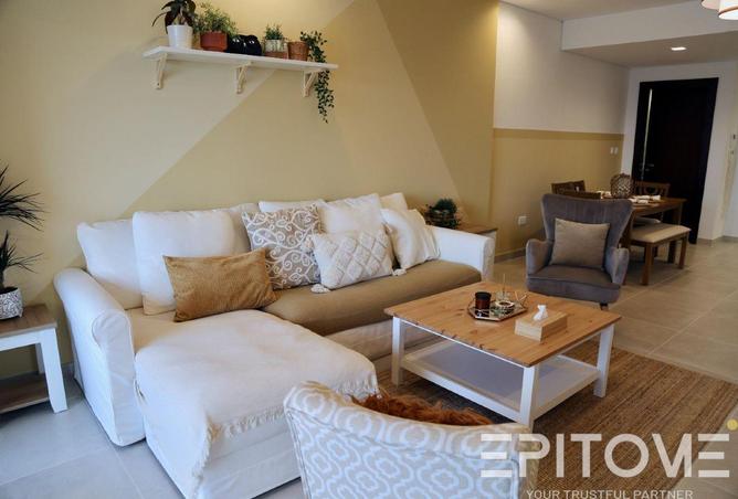 907726 - Property Image 3