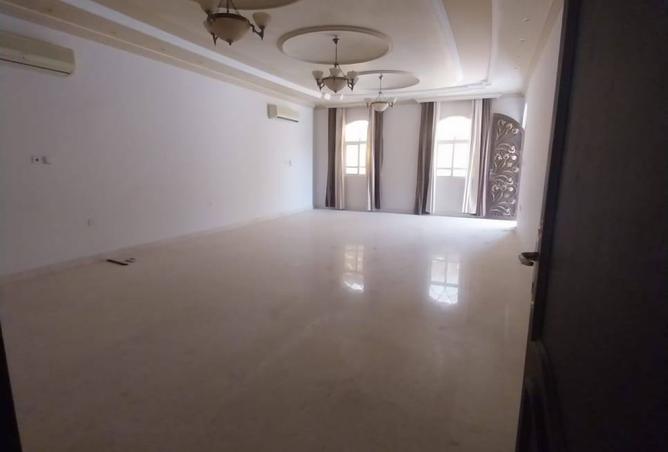 908176 - Property Main Image