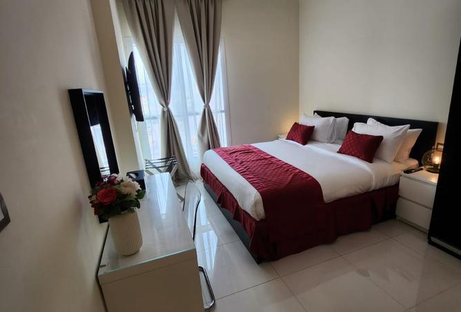 908542 - Property Image 3