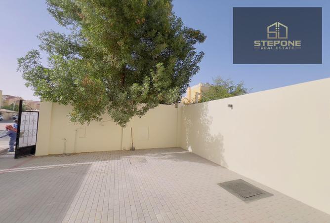 52683193 - Property Image 2