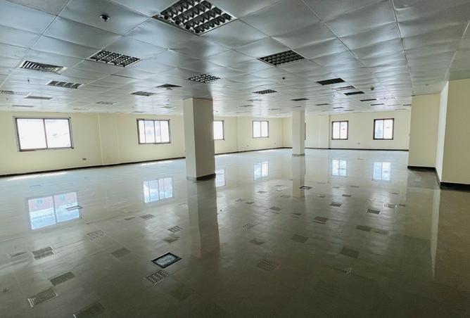 911944 - Property Image 2