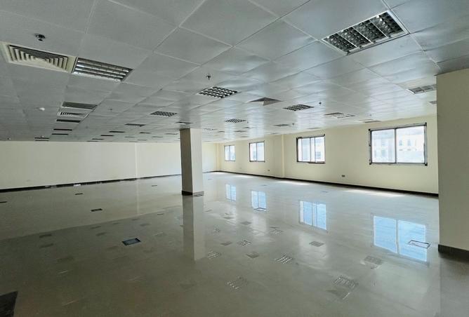 911944 - Property Main Image